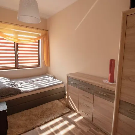 Akacja Apartment *